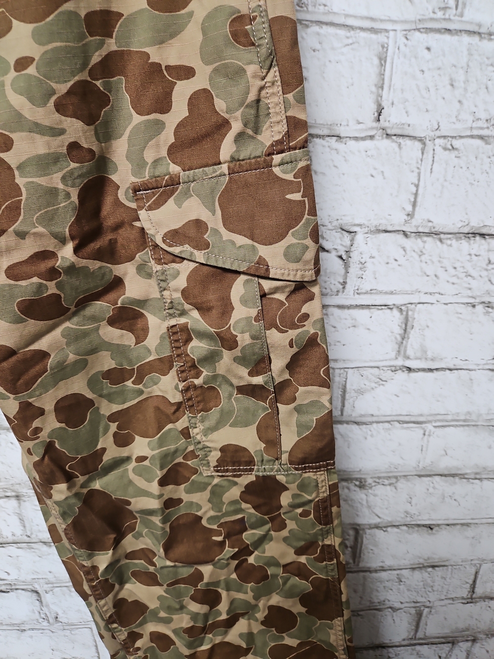 Levi's Men's XX Cargo Baggy Pants Camo Size 30x32 100% Cotton NWT - Picture 3 of 10